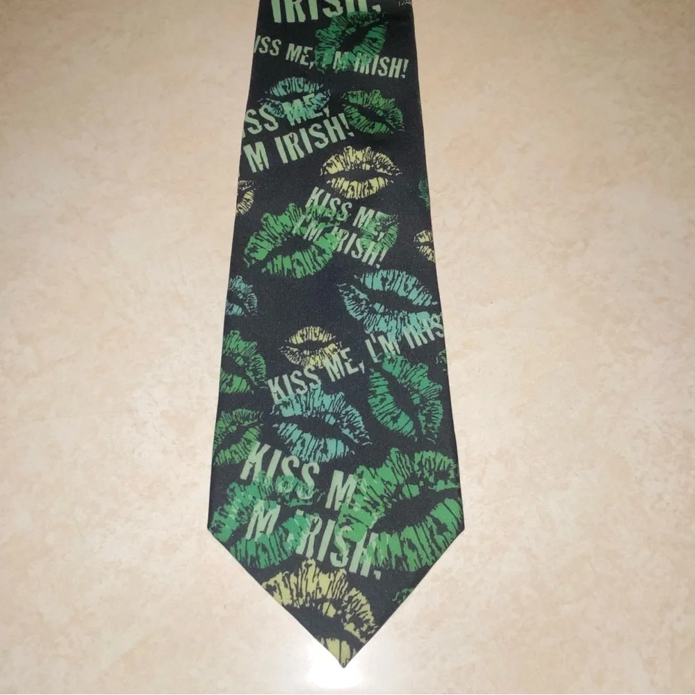 Ralph Marlin Mens Tie Kiss Me I’m Irish  St. Patrick's Day Vintage 90s USA Made
